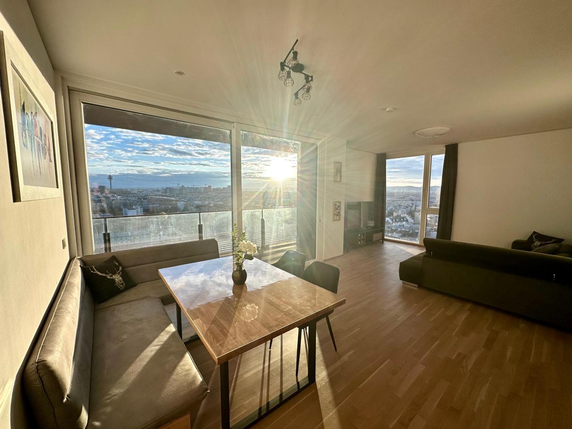 Panorama Sky Apartment I Rooftop Pool I Metro Station Vienna Esterno foto
